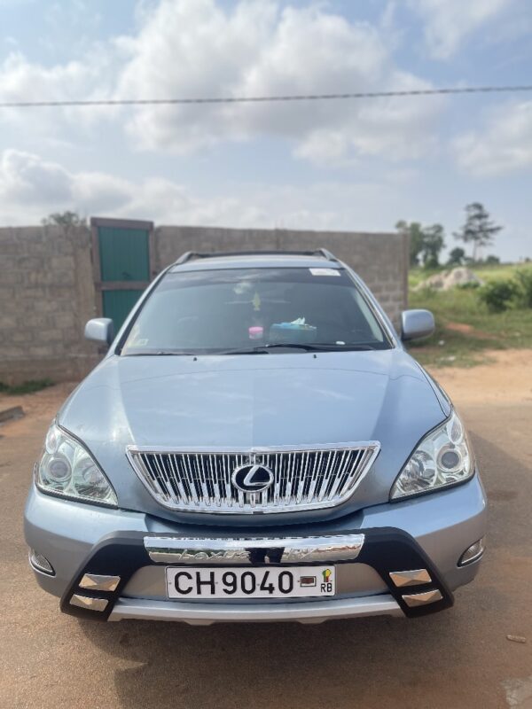 Lexus RX 330 – SUV
