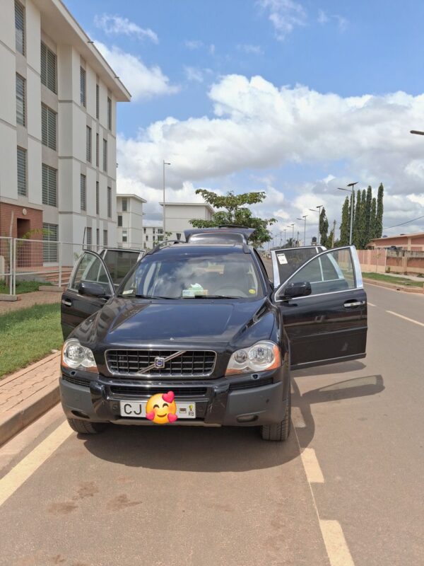 WhatsApp Image 2025-11-24 Ă 21.15.51_68654ff3 đ Volvo XC90 â ĂlĂ©gance & Confort Absolu